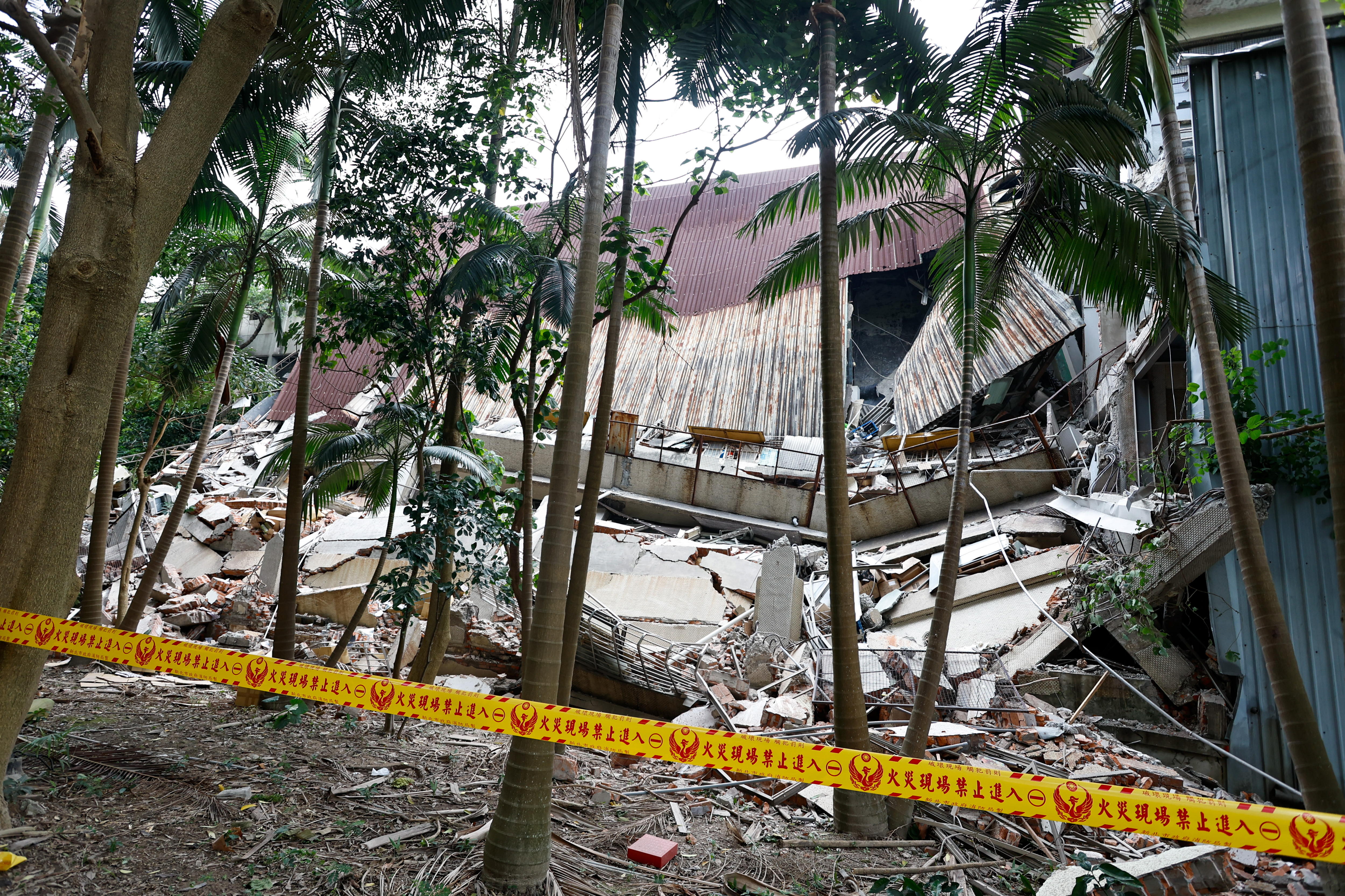 Terremoto en Taiwán deja ya al menos nueve muertos y cientos de heridos