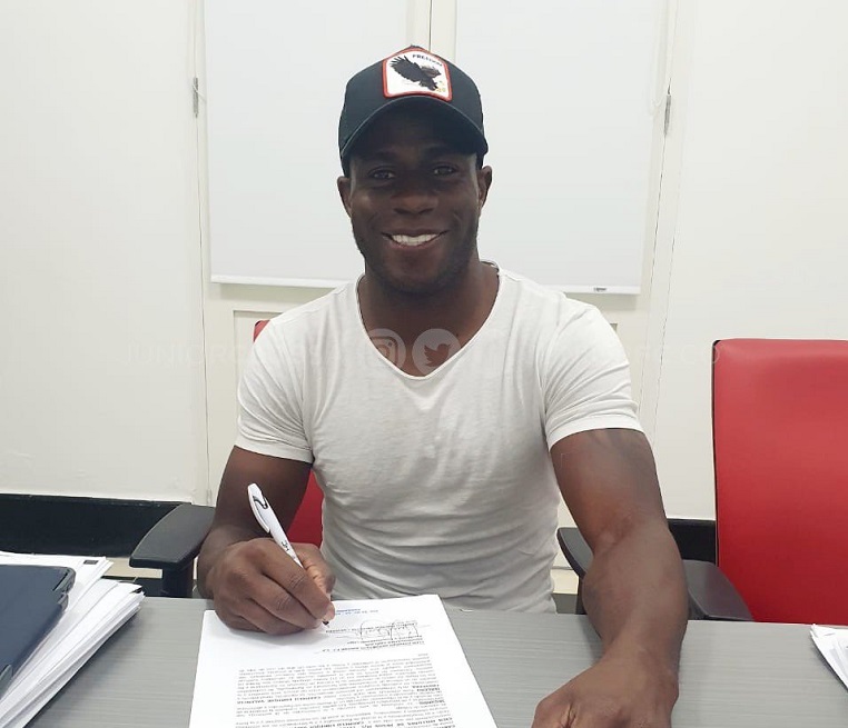 Carmelo Valencia seguirá en el Júnior de Barranquilla