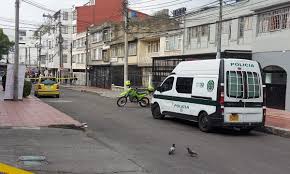 Expolicía resultó herido de bala cerca del CAI de Galerías: lo querían robar