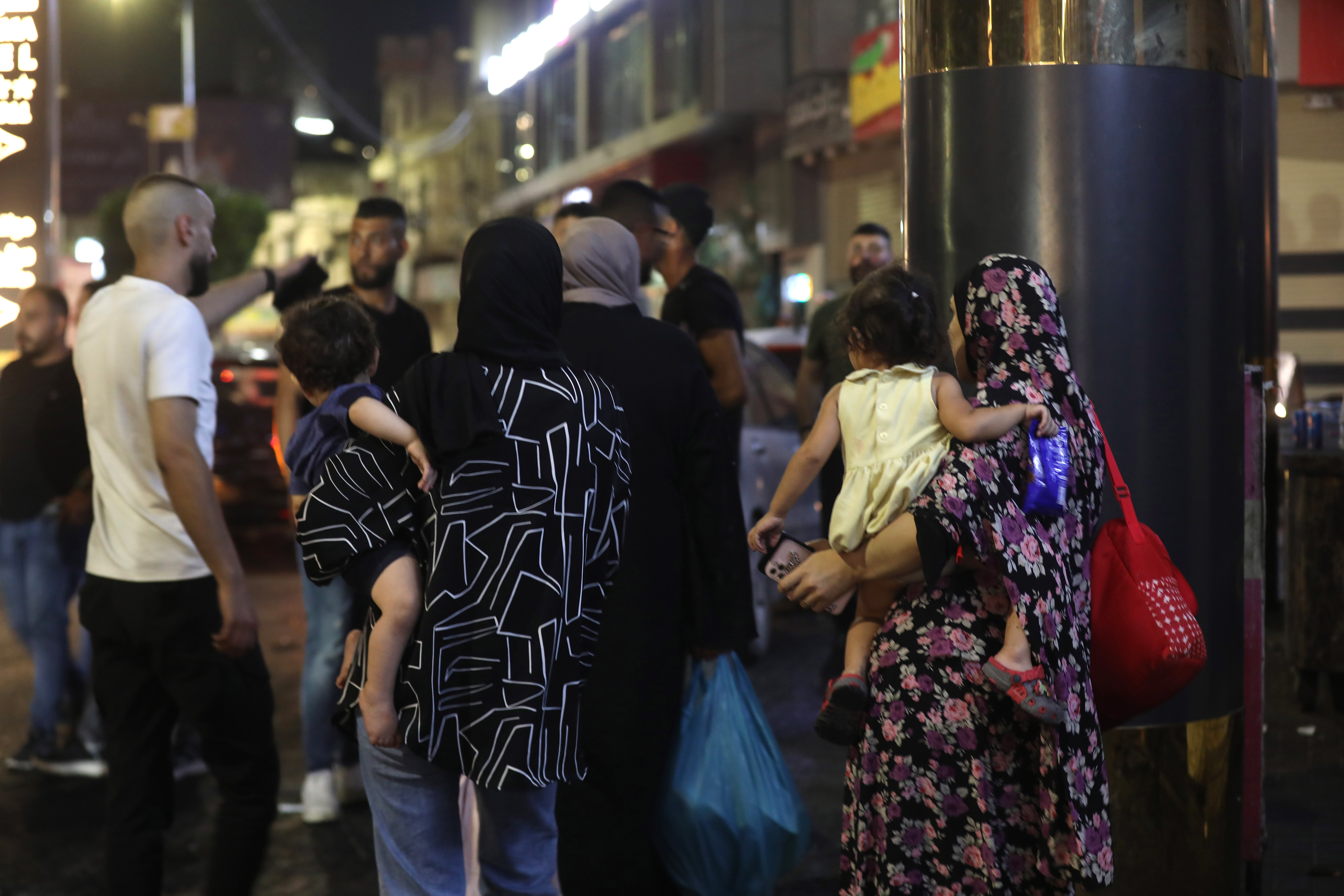 Incursión israelí en Cisjordania: 3.000 palestinos dejan campamento de refugiados