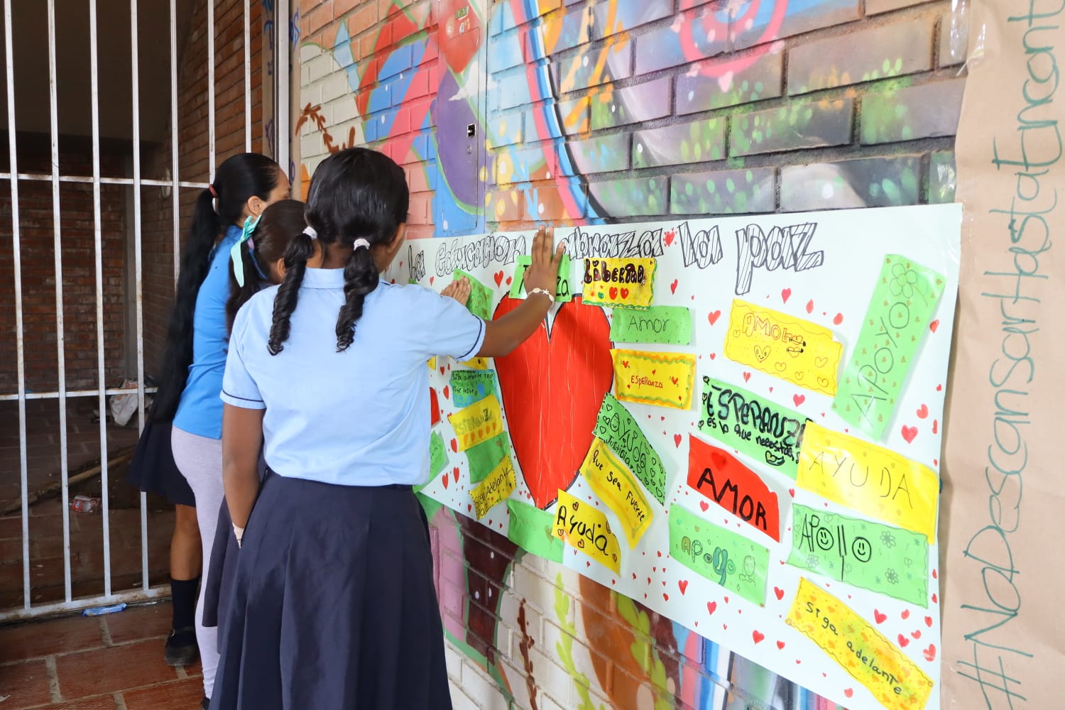 Búsqueda de desaparecidos: así fue la jornada de reflexión en más de 3.000 colegios