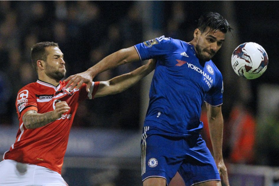Con Falcao como titular, Chelsea goleó en la Copa de la Liga