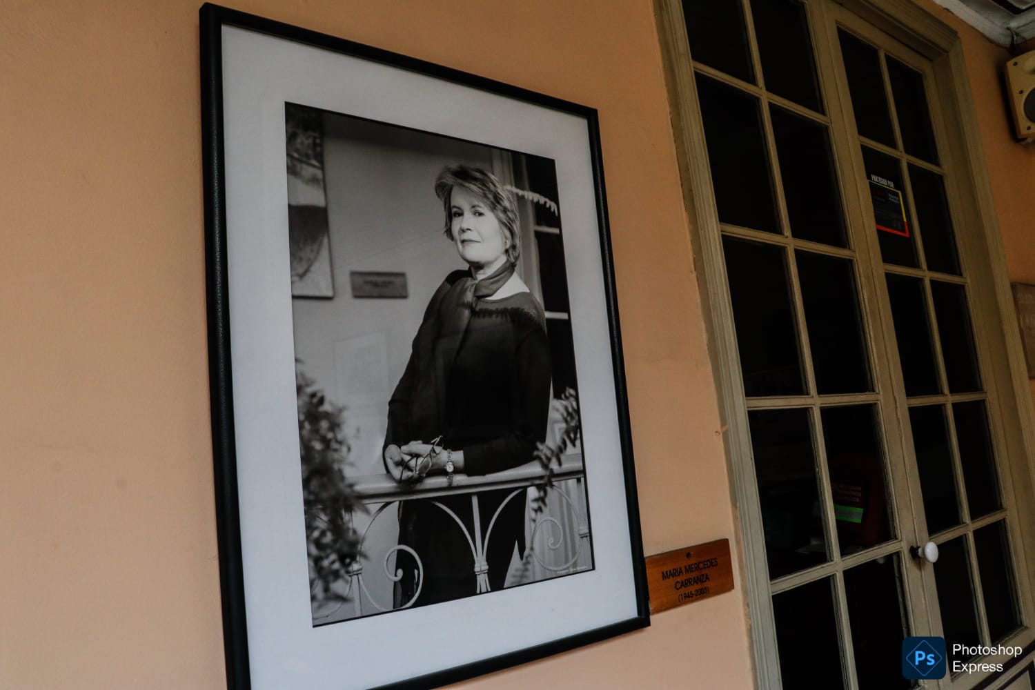 María Mercedes Carranza, fotografía en la Casa de Poesía Silva.