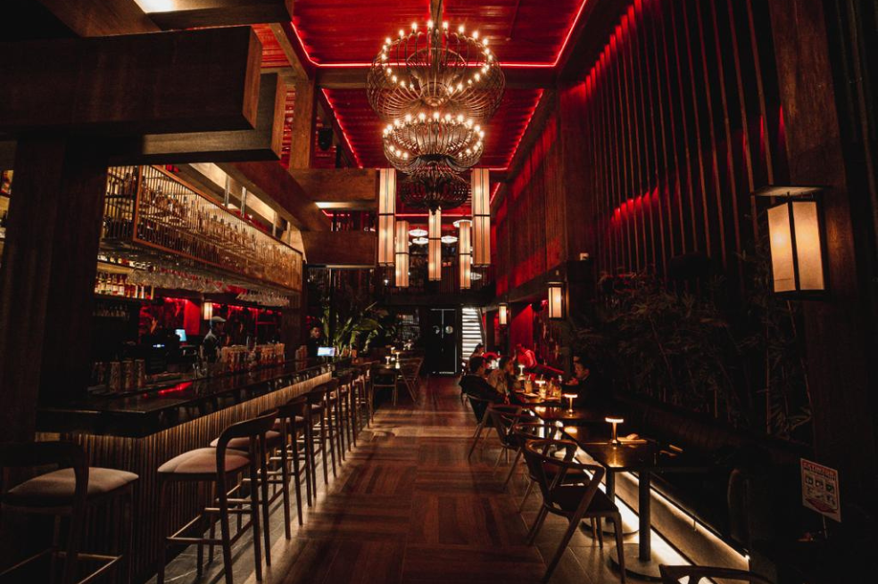 Mizunara es el lugar perfecto para disfrutar con amigos, pareja o familia. Ubicado en la ciudad de Bogotá, en la Carrera 12 #84a-41, es un sitio que no te puedes perder.