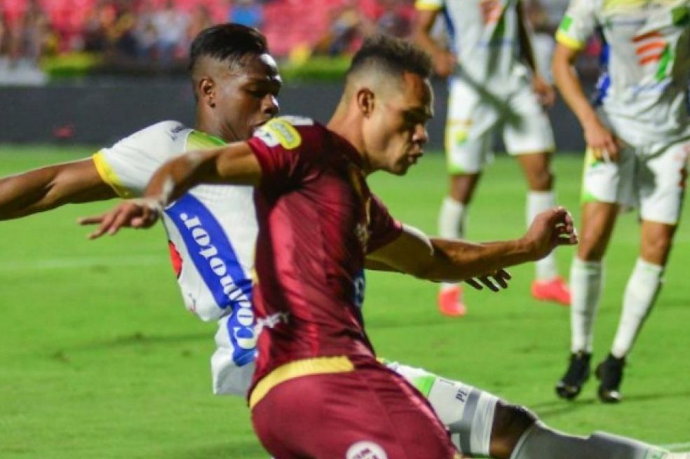 Tolima le ganó a Huila en el inicio de la fecha de clásicos de la Liga BetPlay