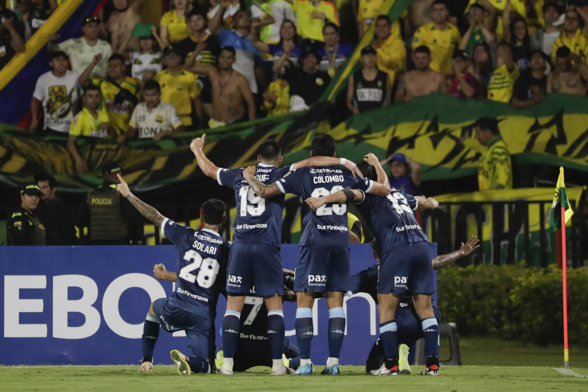 Bucaramanga se desmoronó en casa: vea los goles del 0-4 frente a Racing