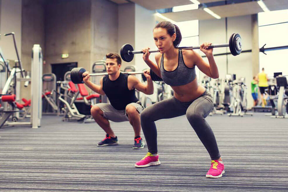 Qué hacer y qué no a la hora de entrenar con pesas