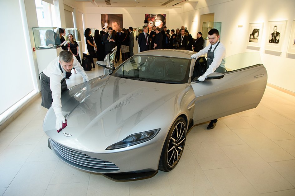 Aston Martin que usó James Bond en «Spectre» fue subastado por US$ 3,4 millones