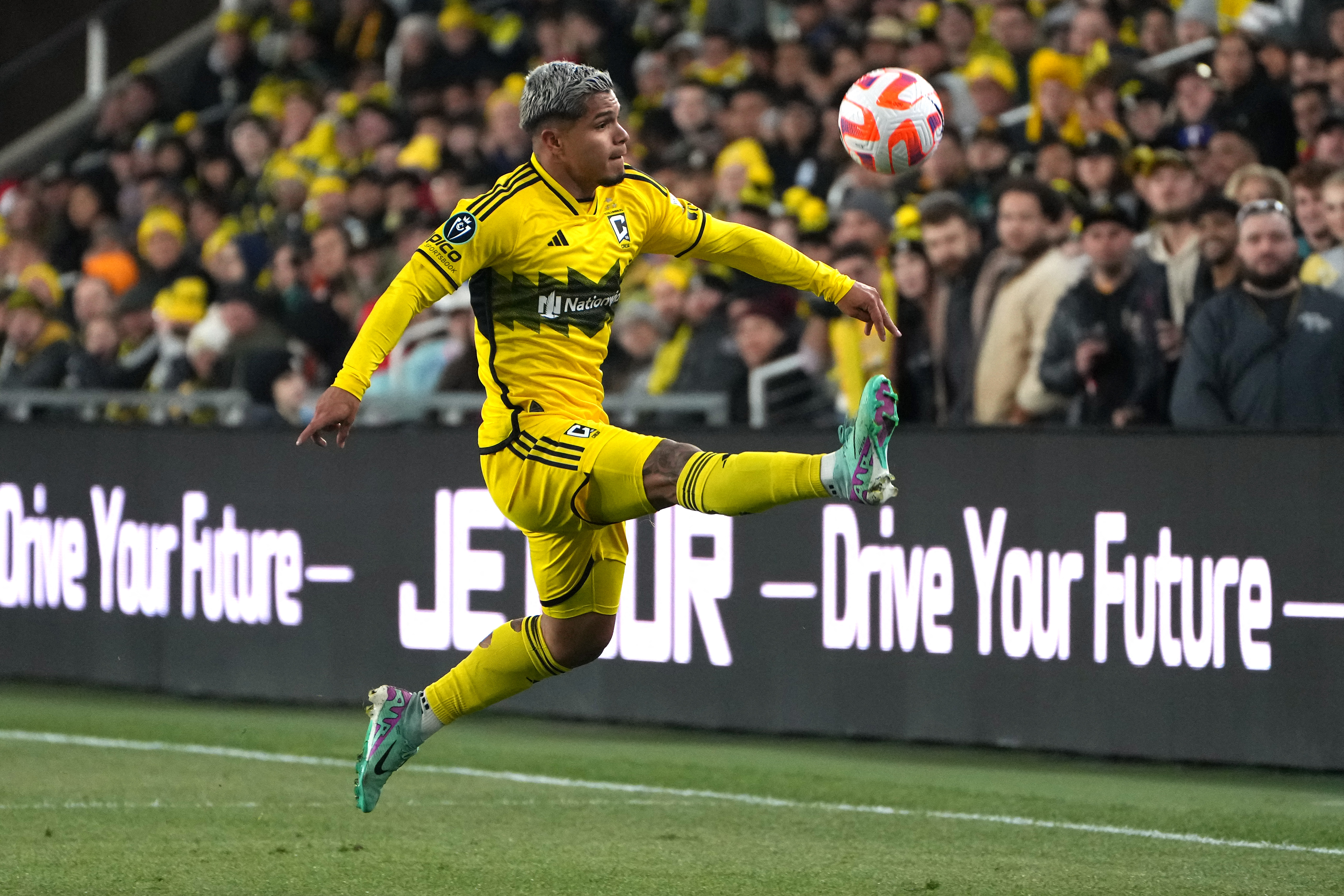 La camiseta del ‘Cucho’ Hernández está entre las más vendidas de la MLS