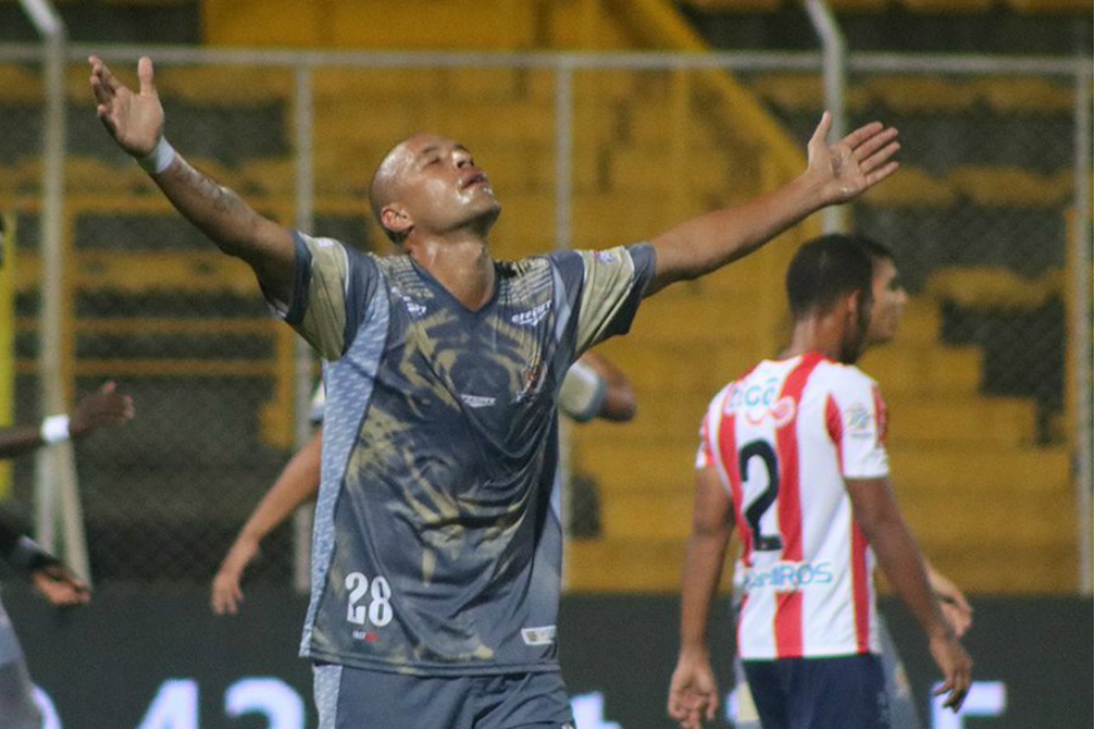 Júnior, prácticamente eliminado: perdió 1-0 ante Tigres