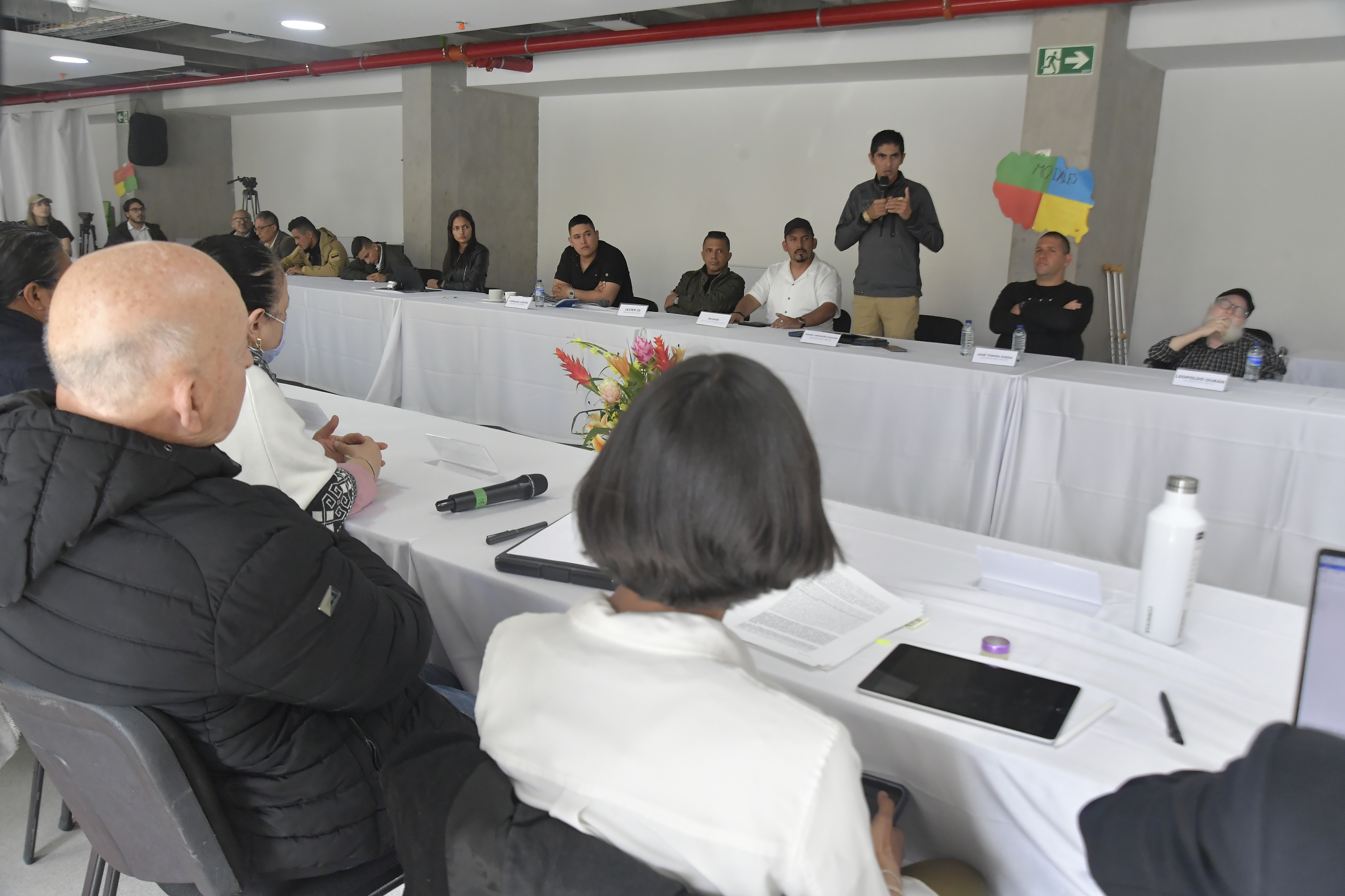 Sexto ciclo de diálogos entre el Gobierno Nacional y las disidencias del EMB, comandadas por Calarcá Córdoba, en Bogotá