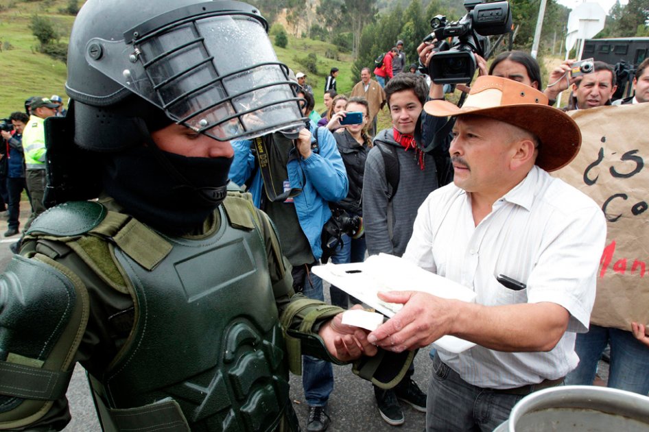 En medio de las denuncias de abuso de autoridad en plano agrario. Foto: EFE