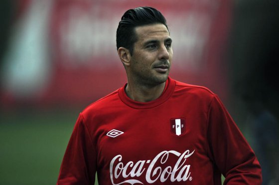 Guerrero y Pizarro lideran los 23 convocados de Perú para la Copa América