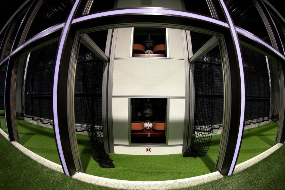 El «Footbonaut», ¿la máquina que hace ganar al Borussia Dortmund?
