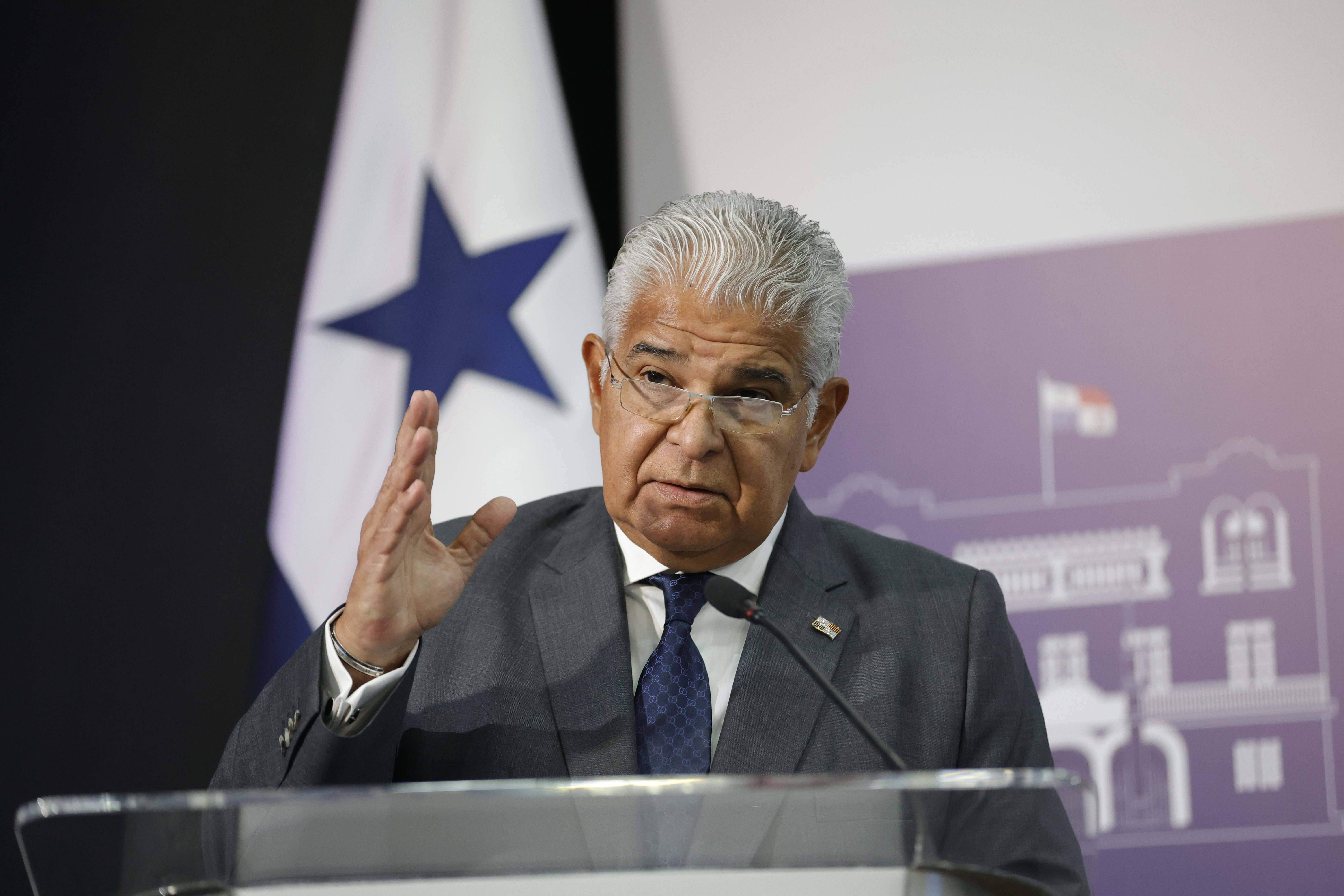 “No hay posibilidad de replantear la realidad del canal”: presidente de Panamá