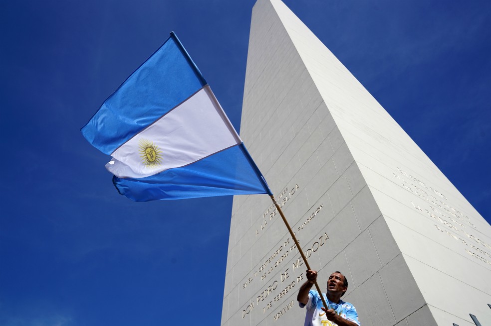 Buenos Aires pide prorrogar en más de tres meses el pago de su deuda