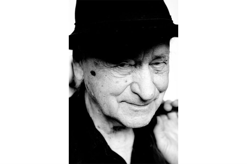 Muere el cineasta experimental estadounidense Jonas Mekas a los 96 años