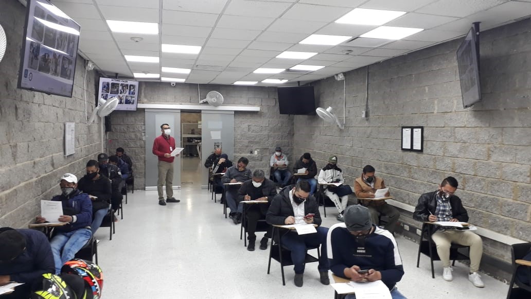 Abren cursos pedagógicos para descuentos en comparendos impuestos en cuarentena