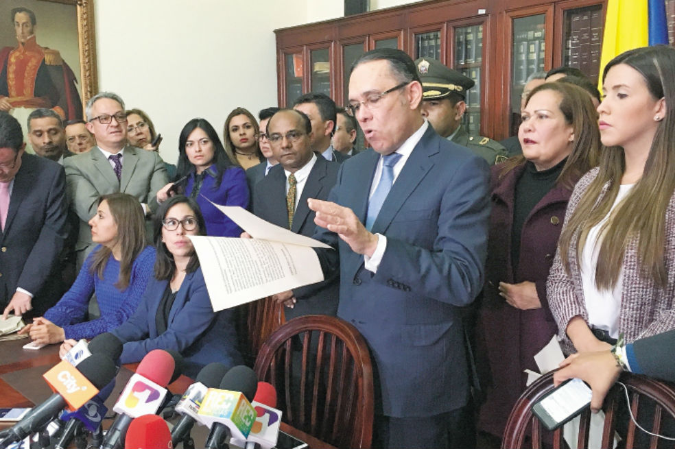 Presidente del Congreso rechaza tutela que ordena aprobar curules de paz