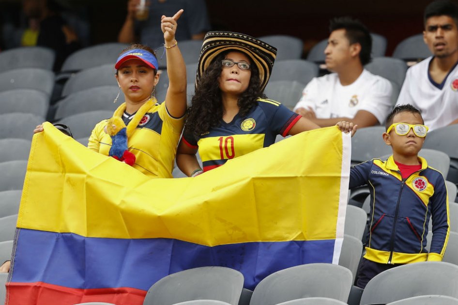 Se suspende el inicio del segundo tiempo entre Colombia y Chile
