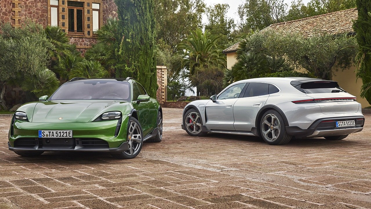 En el año 2018 fue presentando un modelo conceptual en el Porsche Mission E Cross Turismo, que sentaba las bases de este PTaycan Cross Turismo que espera recoger el éxito que ha sido el Taycan desde su lanzamiento.