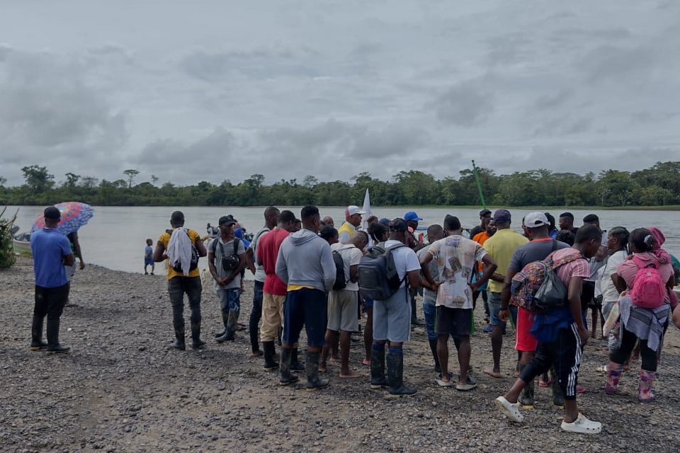 Entre el Eln y el Clan del Golfo: el infierno de vivir en el sur del Chocó