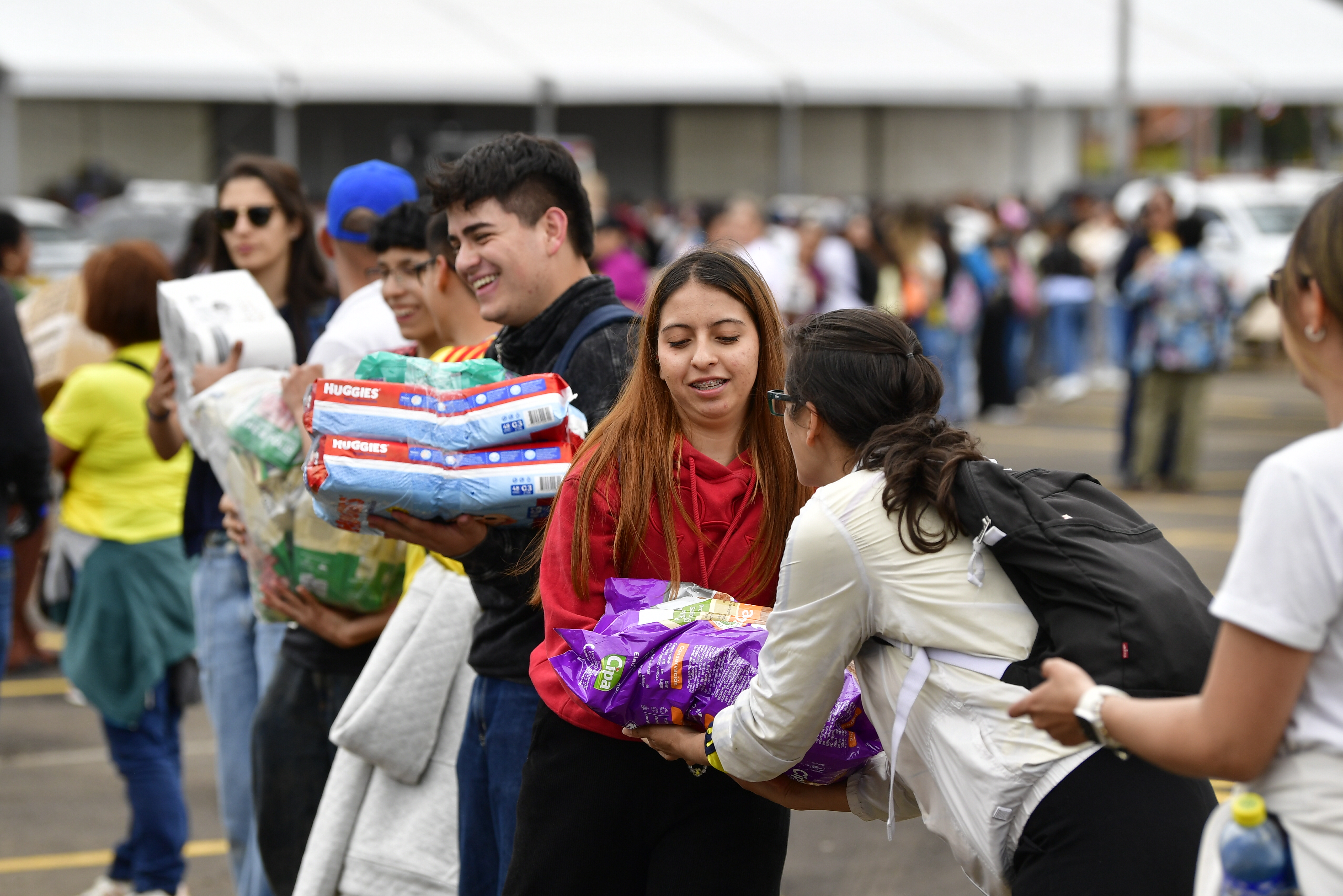 Bogotá mantiene cuatro puntos de acopio oficiales para damnificados por el terremoto