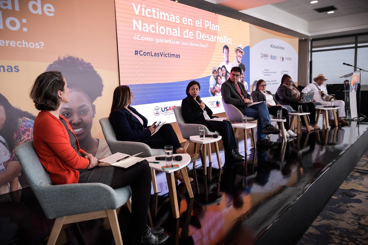Víctimas piden que se asegure su atención en el Plan Nacional de Desarrollo