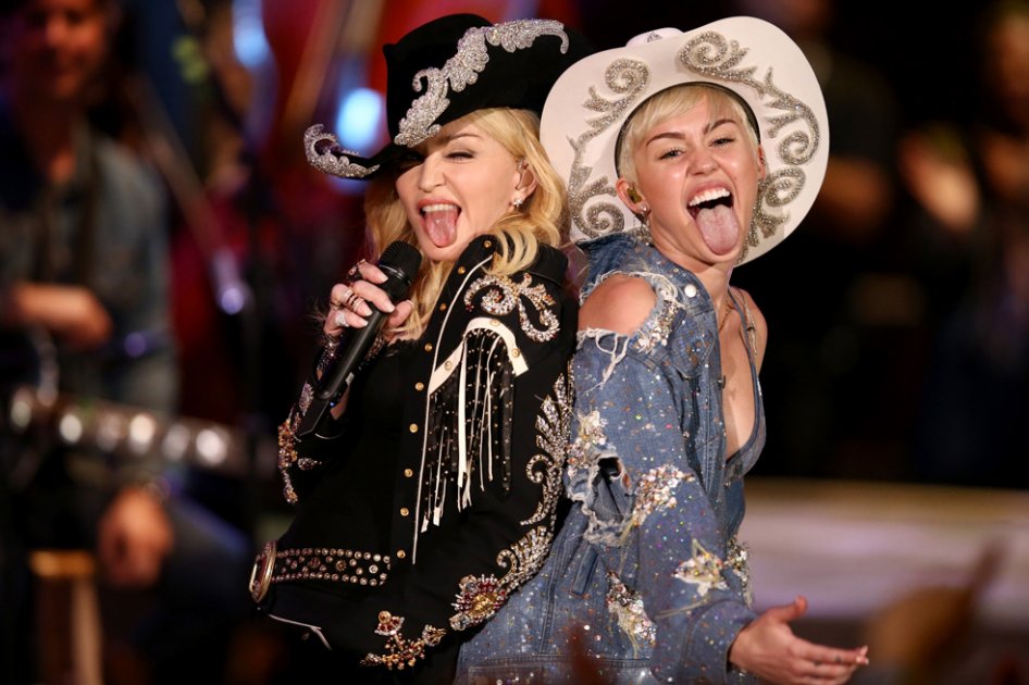 Madonna y Miley Cyrus en el MTV Unplugged.