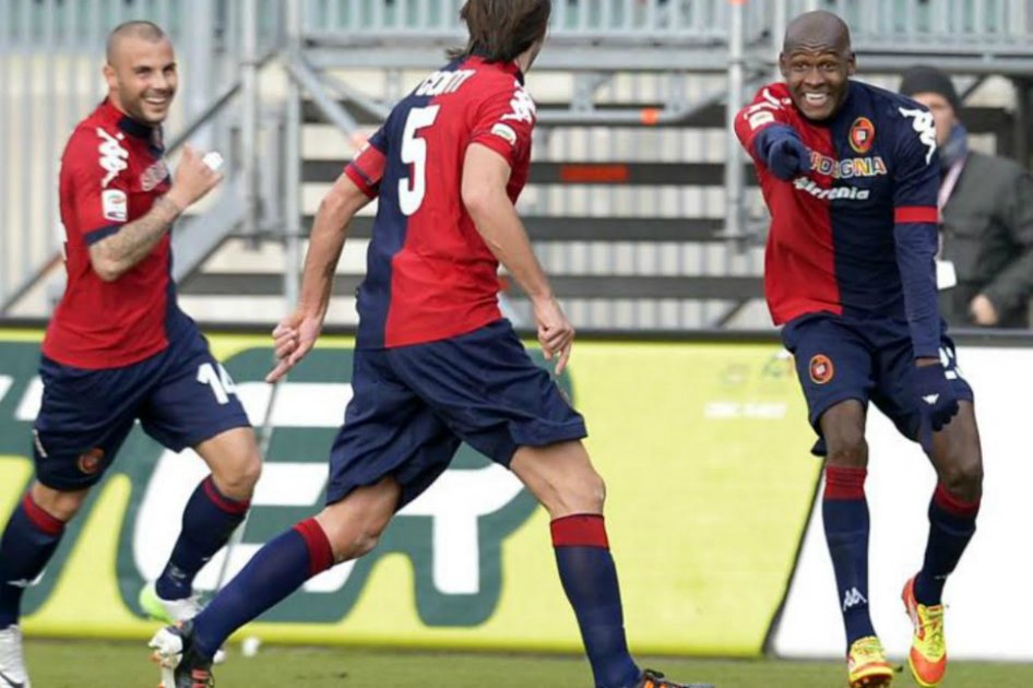 Con una buena actuación de Ibarbo, Cagliari empató con Sassuolo