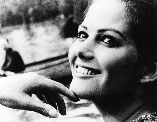 Claudia Cardinale subastará parte de su vestuario