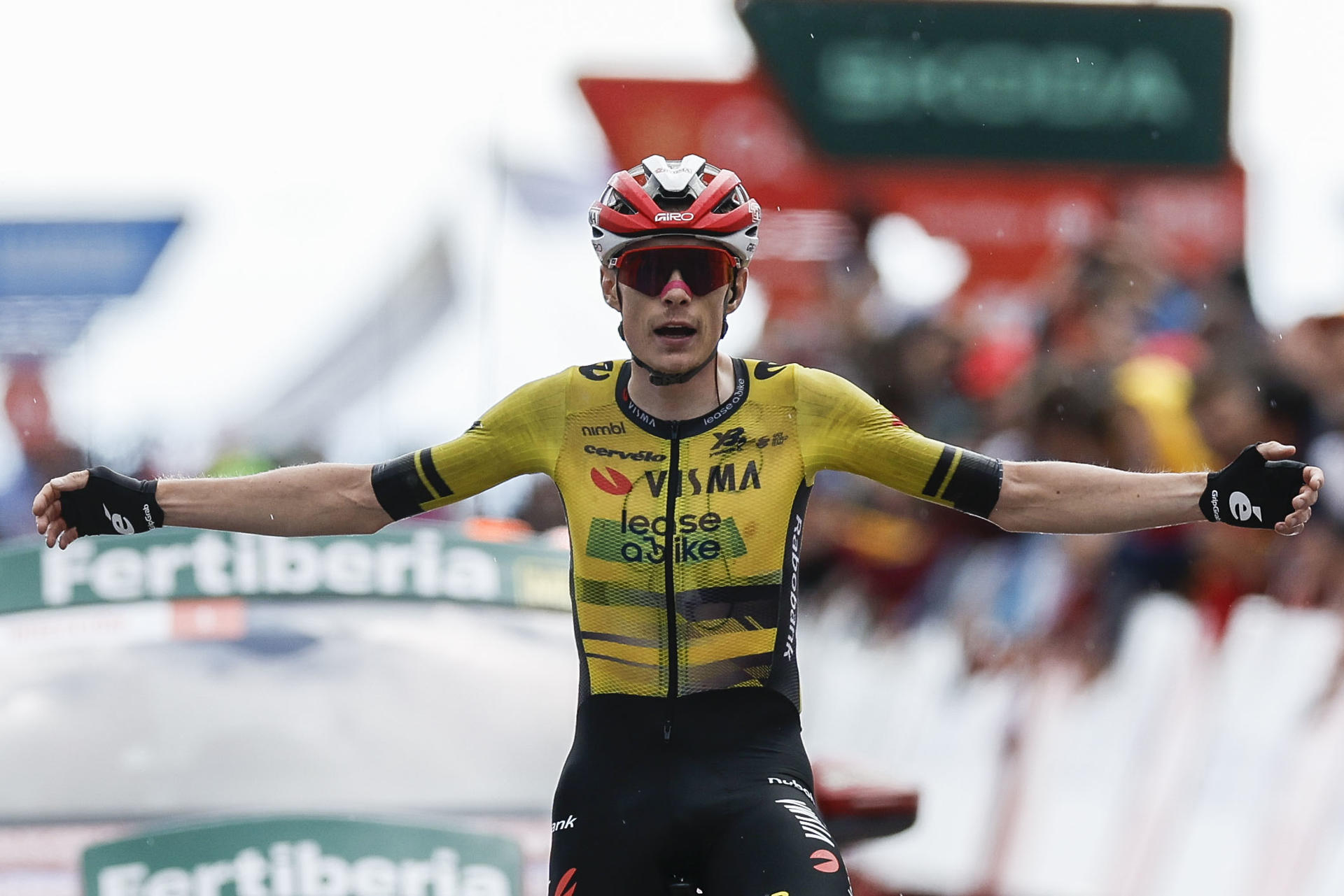 Vuelta a España: primera semana con Egan Bernal en la pelea y un líder inesperado