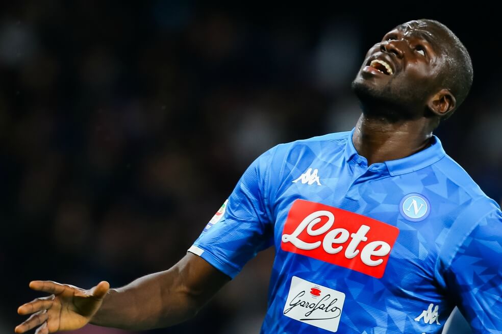 Napoli empató y aplazó el título de la Juventus