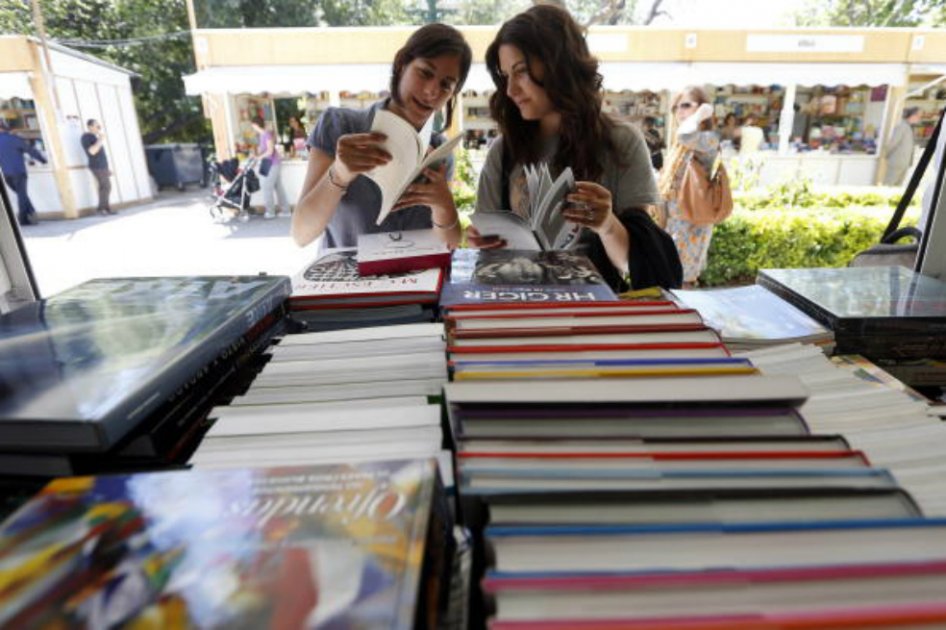 Textos escolares, un negocio en debate