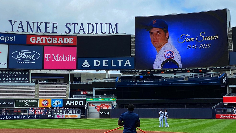 Tom Seaver, con “aureola” ganadora