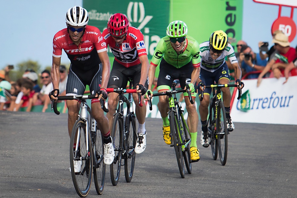 Esteban Chaves ya es tercero en la Vuelta a España