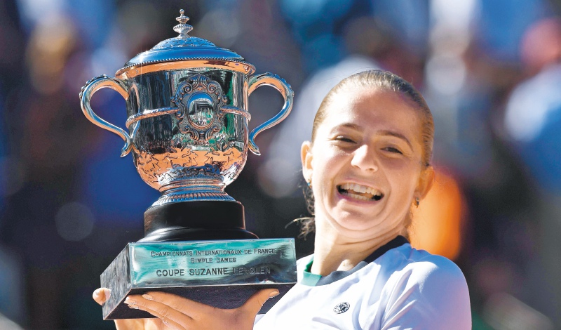 ¿Quién es Jelena Ostapenko, la campeona de Roland Garros?