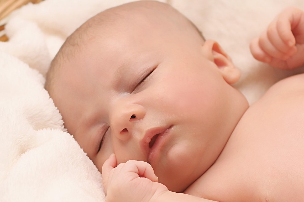 ¿Por qué tu bebé crece cuando duerme?