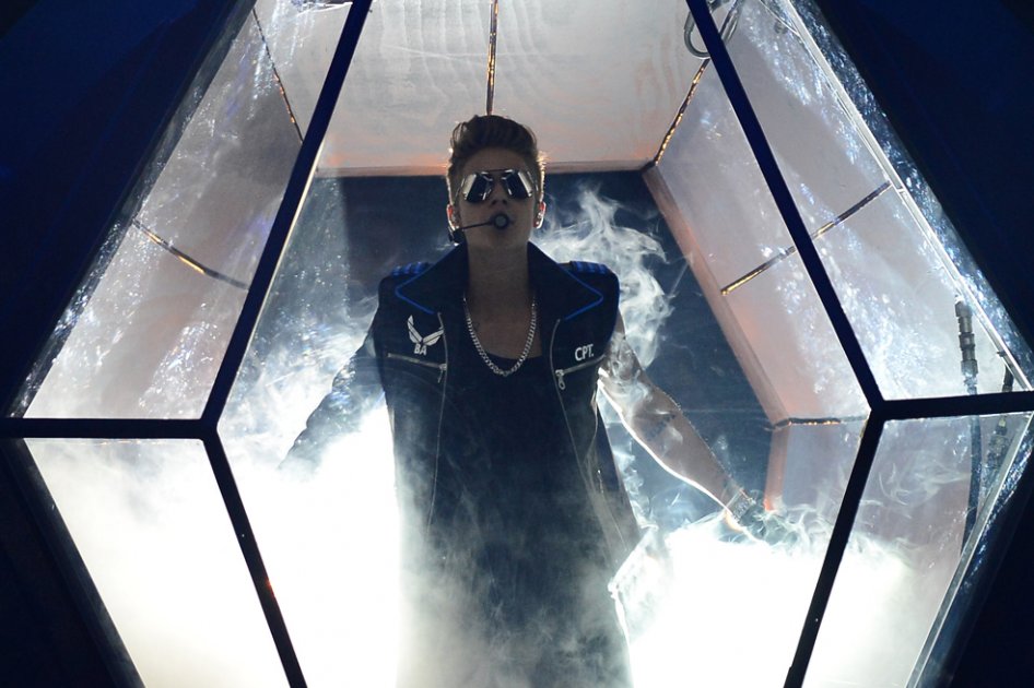 Justin Bieber, acusado de conducir peligrosamente