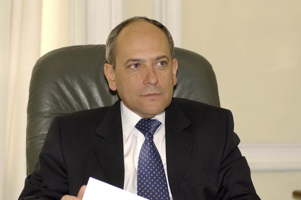 El noveno de la lista de Uribe