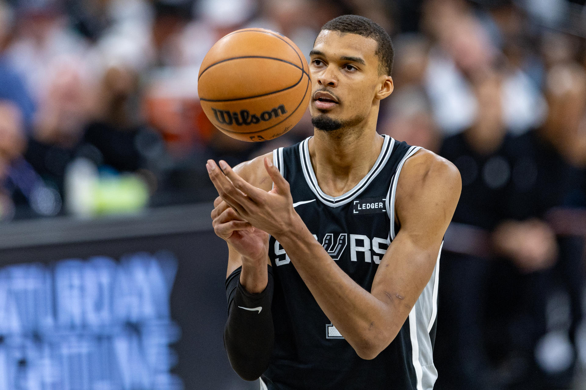 Los San Antonio Spurs de Víctor Wembanyama se clasificaron a las semifinales de la NBA
