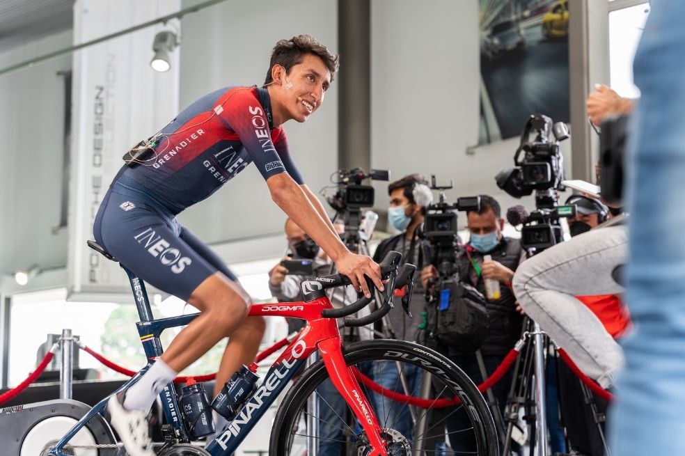 En un evento con Porsche y Éxito, sus patrocinadores, Egan Bernal habló con los medios por primera vez desde que ocurrió su accidente. // Terumoto Fukuda - El Espectador