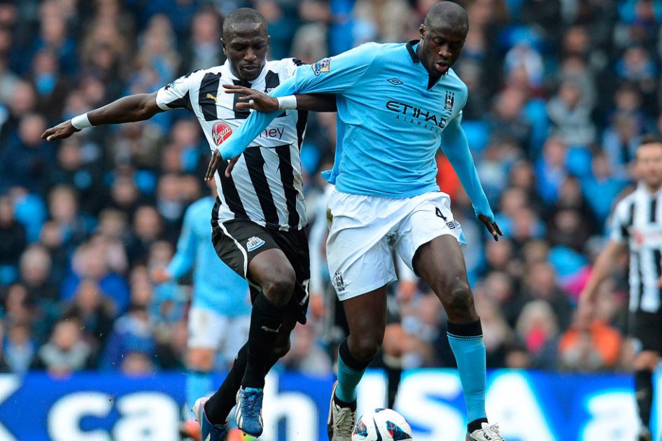 Yayá Touré renovó contrato con el Manchester City hasta 2017