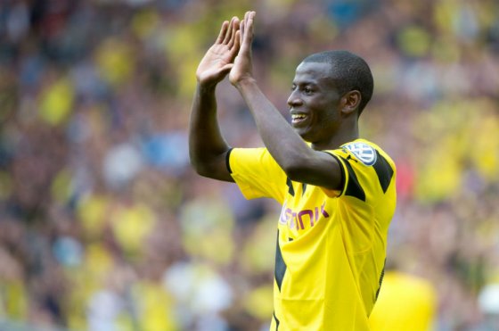 Adrián Ramos fue protagonista en la victoria de Borussia Dortmund
