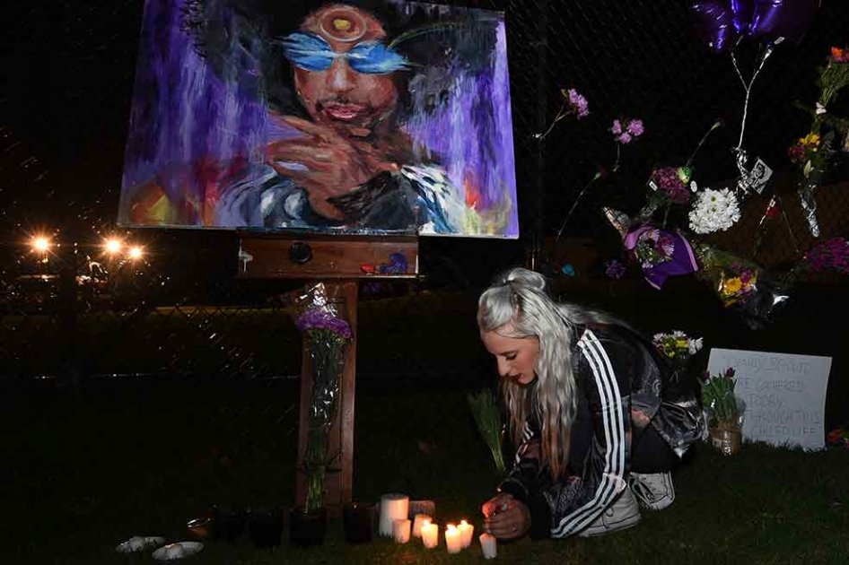 Prince fue hospitalizado por sobredosis 6 días antes de su muerte
