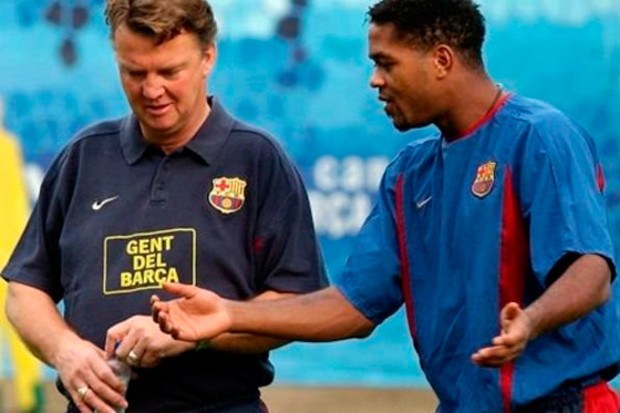 Kluivert será asistente técnico en la selección de Holanda