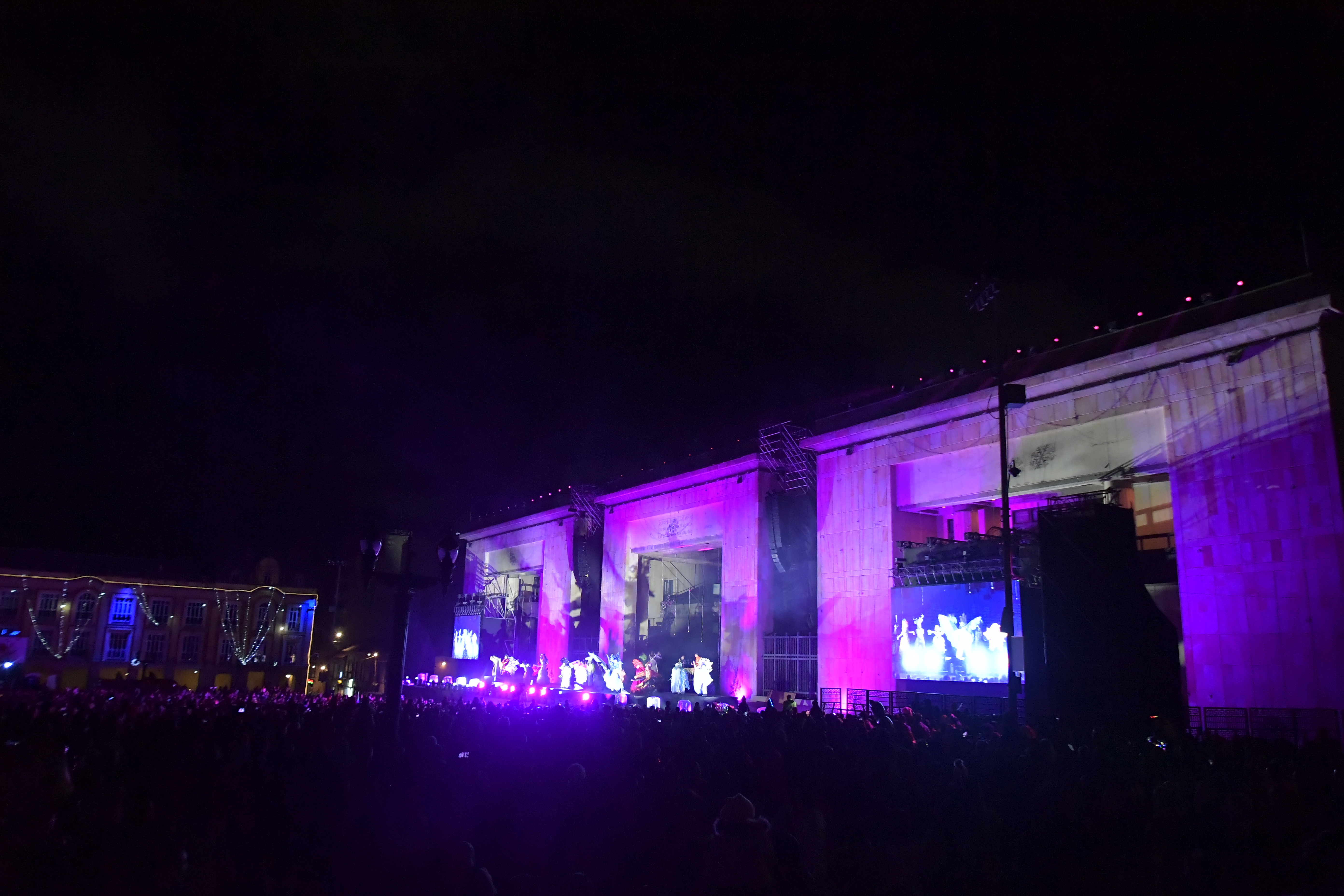 Empieza el show de luces navideño en la Plaza de Bolívar: horarios y cómo asistir