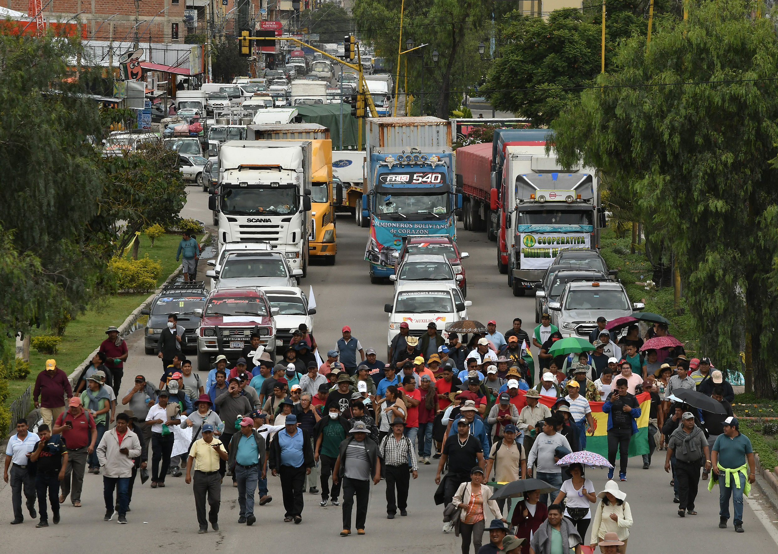 Desabastecimiento en Bolivia: seguidores de Evo Morales ponen en jaque al gobierno