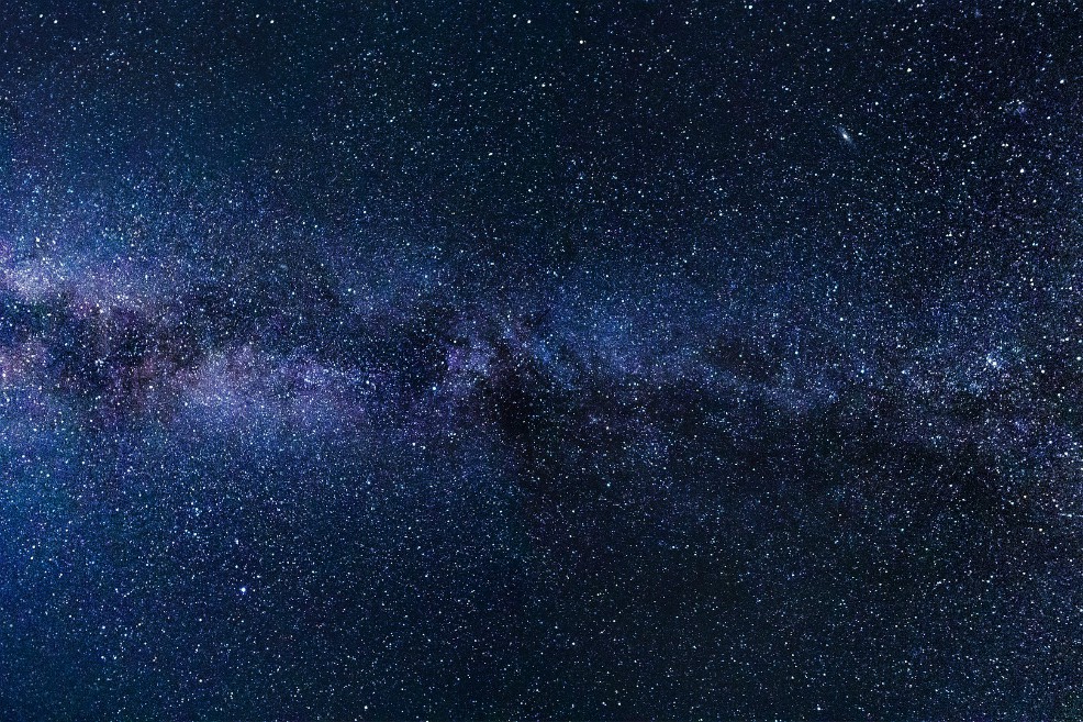 La última investigación de Stephen Hawking afirma que el universo es finito