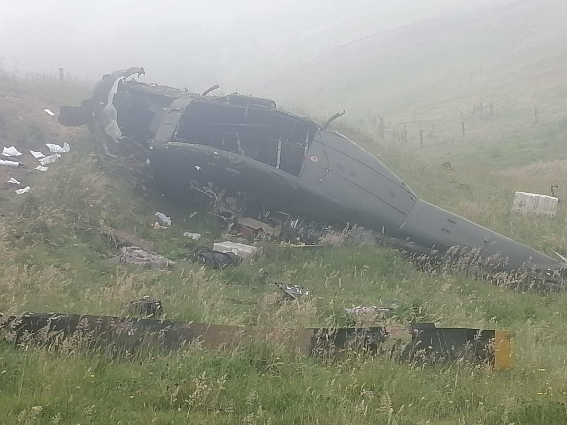 Ascienden a tres los muertos tras caída de helicóptero de la Policía